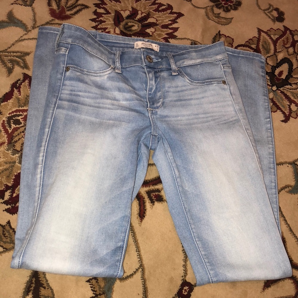 light washed Abercrombie & Fitch Jeans
